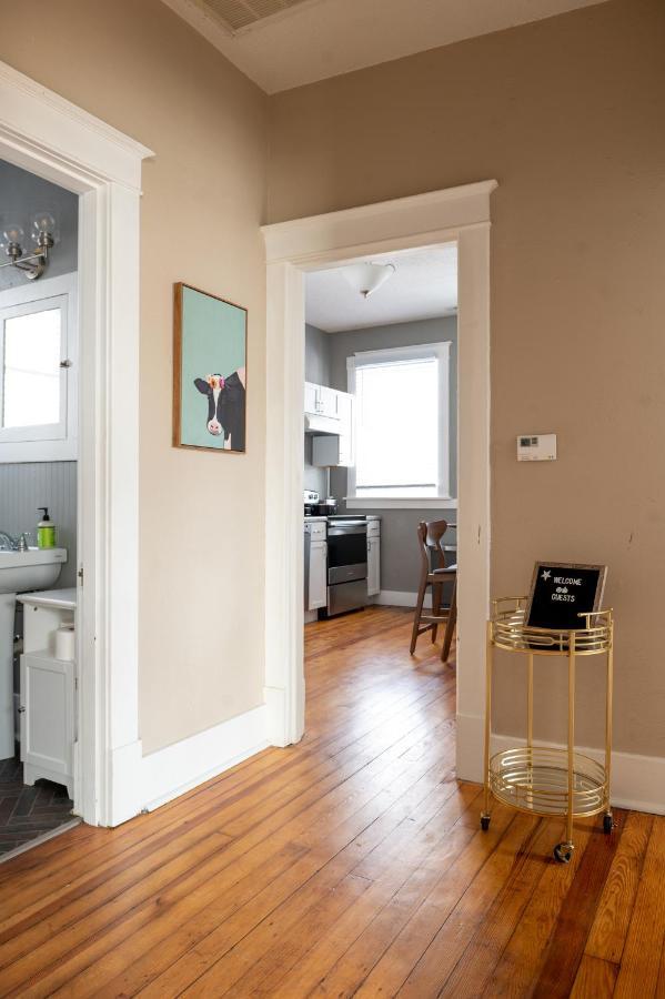 Updated 3 Bedroom Unit With Balcony! Cape Girardeau Eksteriør billede
