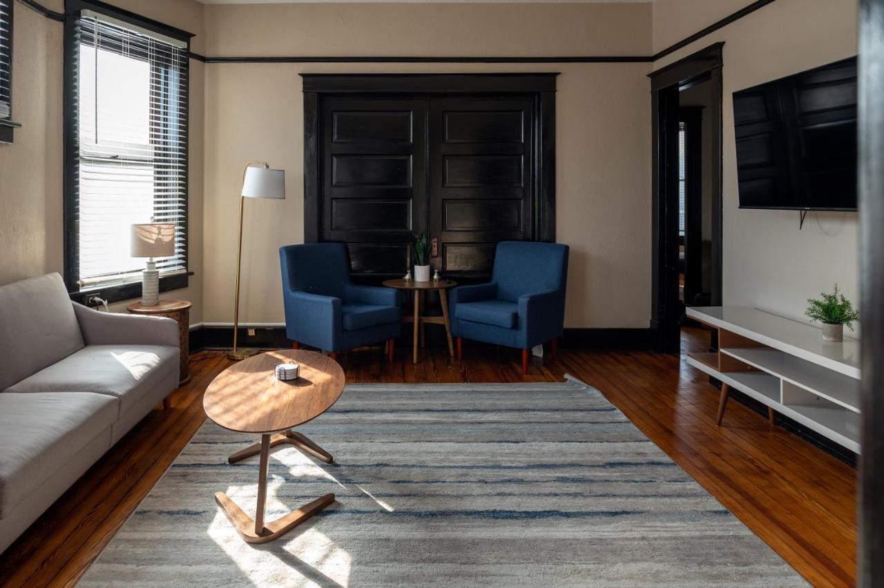 Updated 3 Bedroom Unit With Balcony! Cape Girardeau Eksteriør billede