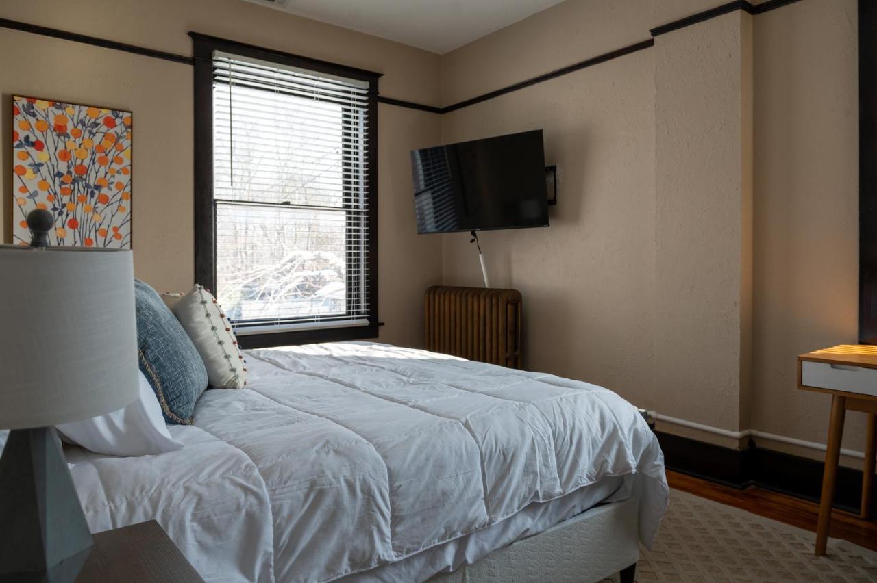 Updated 3 Bedroom Unit With Balcony! Cape Girardeau Eksteriør billede